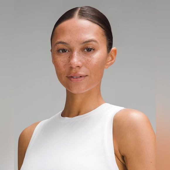 NWT Lululemon Back In Action Tank Top
NEW - Picture 4 of 5